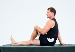 outer thigh stretch