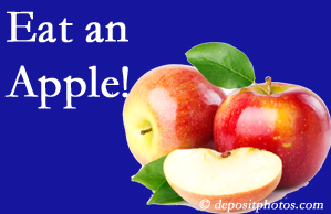 Easley chiropractic care encourages healthy diets full of fruits and veggies, so enjoy an apple the apple season!